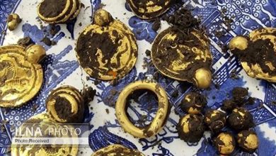 کشف طلای نایاب با قدمت ۱۵۰۰ ساله توسط یک گنج‌یاب آماتور –   تاجر ونیز